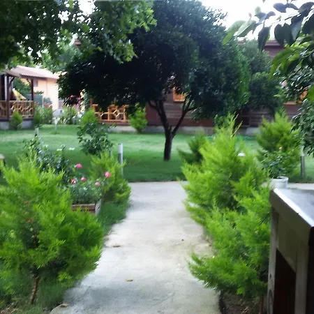Kemp Maji Village Çıralı