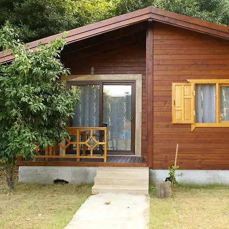 Maji Village 3*
