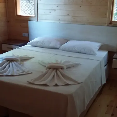 Maji Village Campsite Cirali