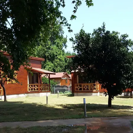 Maji Village 3*